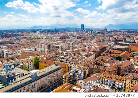Cityscape of Turin in Italy 25748977