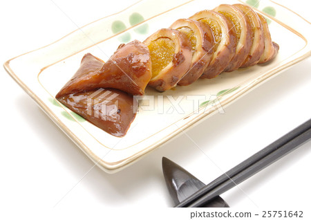 A bean paste 25751642