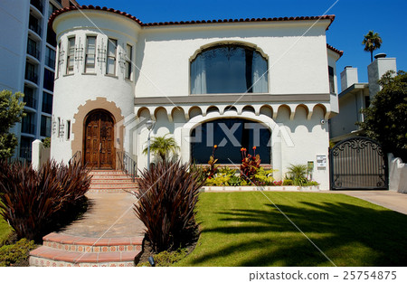 Architecture and design Architecture and design 25754875