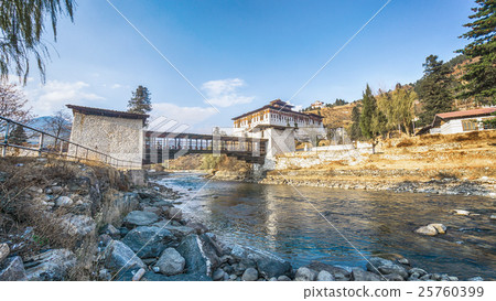 traditional bhutan palace, Paro Rinpung Dzong, Bhu traditional bhutan palace, Paro Rinpung Dzong, Bhu 25760399
