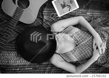 Beach Summer Holiday Vacation Traveling Relaxation Concept 25766182