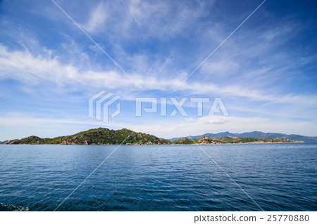 Beautiful islands at Cam Ranh Bay, Khanh Hoa Beautiful islands at Cam Ranh Bay, Khanh Hoa 25770880