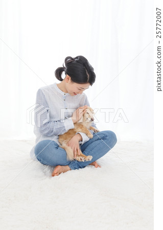 Dog lady agura 25772007