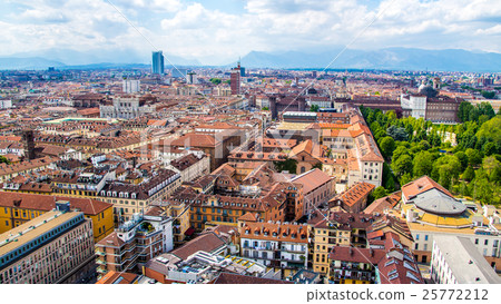 Cityscape of Turin in Italy 25772212