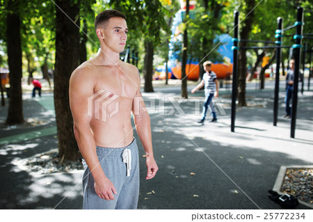 Outdoor portrait of healthy handsome active man Outdoor portrait of healthy handsome active man 25772234