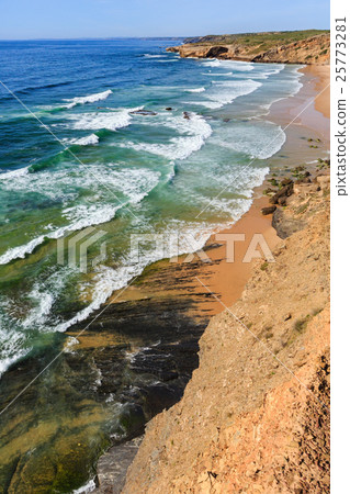 Summer Atlantic ocean coast. Algarve, Portugal. Summer Atlantic ocean coast. Algarve, Portugal. 25773281