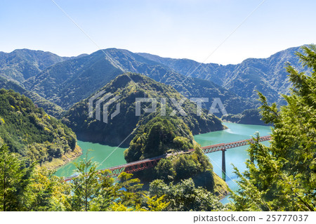 Oigawa Railway Oku Oi Lake Station 25777037