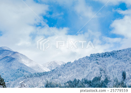 Snow mountain 25779559