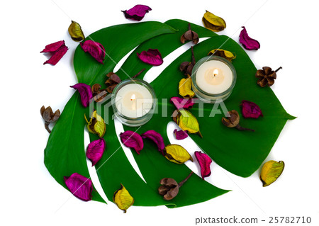 Composition of burning candles, fragrant potpourri 25782710