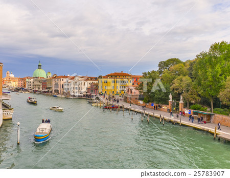 Church San Simeone Piccolo on embankment of Canal Church San Simeone Piccolo on embankment of Canal 25783907