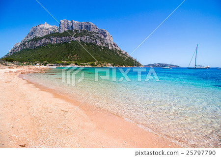 Spalmatore beach in Tavolara Island, Sardinia Spalmatore beach in Tavolara Island, Sardinia 25797790