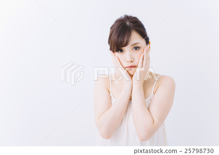 Women's Skin Care Image Women's Skin Care Image 25798730