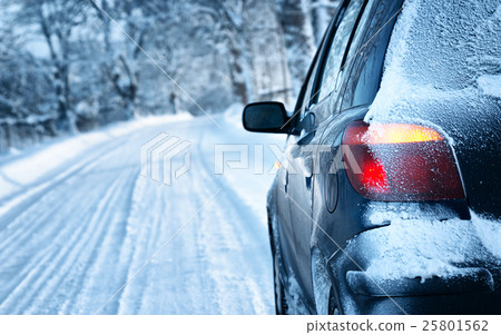winter road in the morning winter road in the morning 25801562