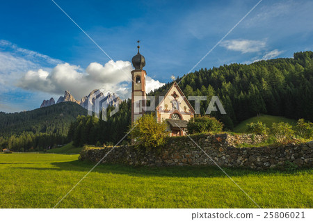 St. John church in front of the Odle mountains 25806021