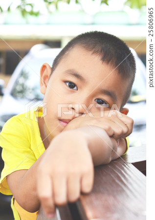 Little Boy asia look environment outdoors Little Boy asia look environment outdoors 25806965
