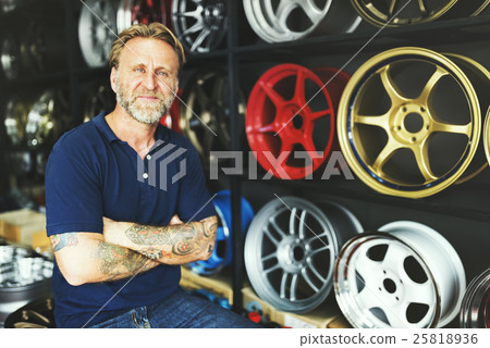 Wheel Tire Vehicle Garage Maintenance Replacement Concept Wheel Tire Vehicle Garage Maintenance Replacement Concept 25818936