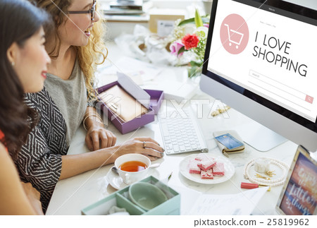E-commerce Shop Online Homepage Sale Concept E-commerce Shop Online Homepage Sale Concept 25819962