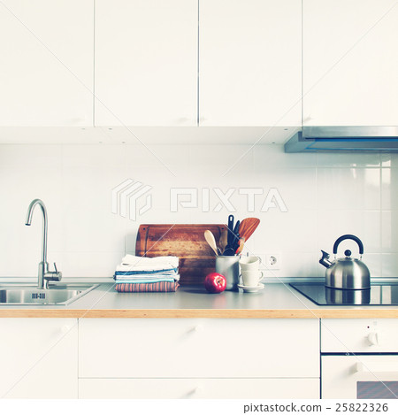 White Kitchen Interior Accessories Apple Products White Kitchen Interior Accessories Apple Products 25822326