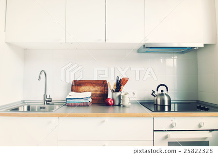 White Kitchen Interior Accessories Apple Products White Kitchen Interior Accessories Apple Products 25822328