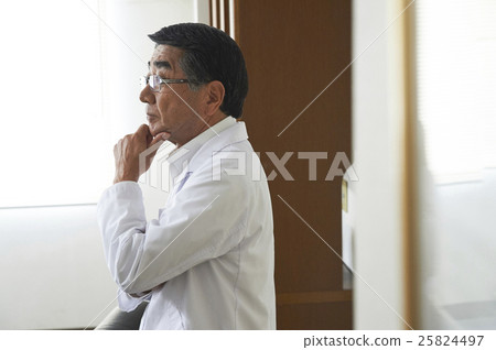 Hospital director's room 25824497