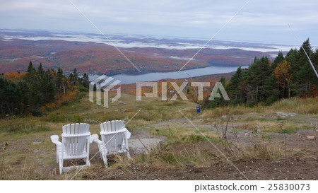 愛長凳Mont Tremblant 25830073