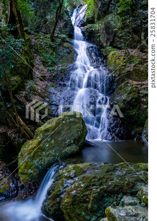 Kawarada Fudo (One Falls) (Kawarada, Ichinomiya-cho, Honko-shi Hyogo) Kawarada Fudo (One Falls) (Kawarada, Ichinomiya-cho, Honko-shi Hyogo) 25831704