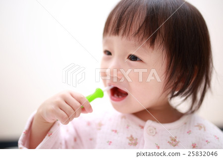 1 year baby toothbrush
