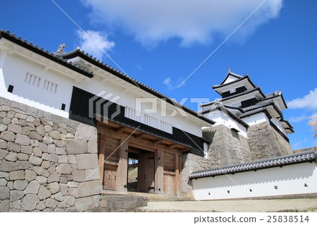Komine castle in spring (Shirakawa city) 25838514
