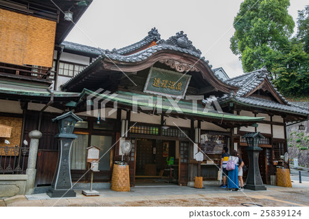 道後溫泉本樓的歷史景觀 25839124