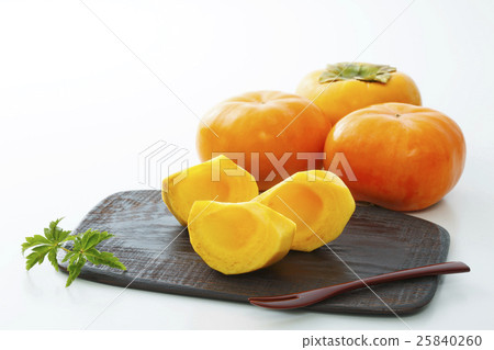 Persimmon kaki 25840260