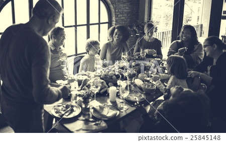 Thanksgiving Celebration Tradition Family Dinner Concept 25845148