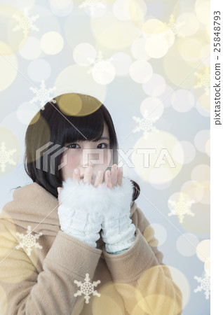 冬季形象可以加熱手的女性 冬季形象可以加熱手的女性 25848793