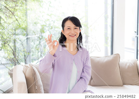 中年婦女 25849482