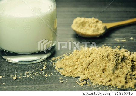 Kinako(加牛奶。食物圖像) Kinako(加牛奶。食物圖像) 25850710