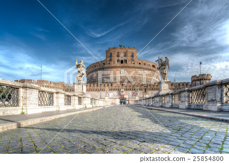 Ancient bridge on Tiber river "Saint Angel" and "castle Saint An 25854800