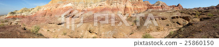 Goshiki Castle (Xinjiang Fuzhou Autonomous Region Ura Loki Xi City) 25860150