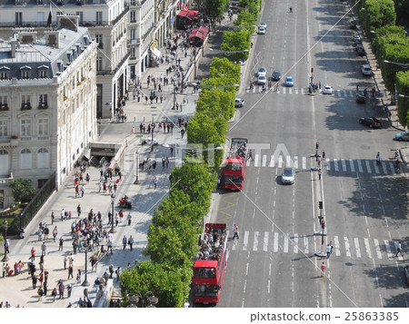Paris Champs Elysées View from Etoile Arc de Triomphe Paris Champs Elysées View from Etoile Arc de Triomphe 25863385