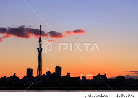 Tokyo Sky Tree and clouds stained with madder color Tokyo Sky Tree and clouds stained with madder color 25865672