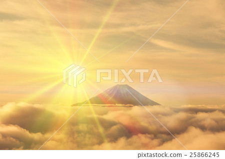 富士山和早晨的太陽 25866245