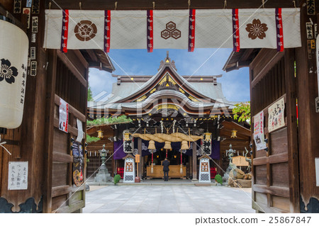 Shrine of worship from the Kamita Shinto shrine gate 25867847