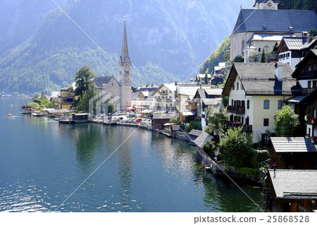 Hallstatt (Austria) 25868528