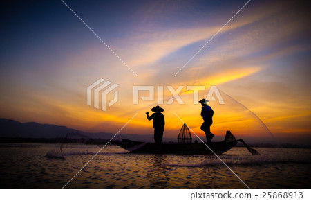 The casting people living along the River 25868913