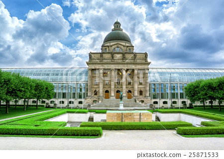 Bavarian Staatskanzlei. Munich. Germany Bavarian Staatskanzlei. Munich. Germany 25871533