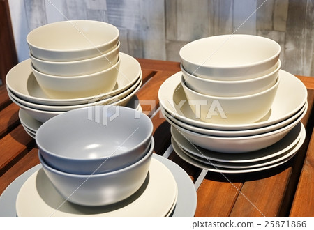 Collection of Ceramic Dishes, Bowls and Plates 25871866