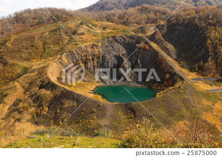 Kanpira火山口（Yu-kun火山口·中間） 25875000