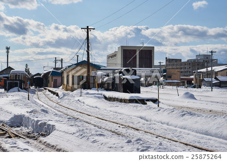 Tsugaru Goshogawara站在冬天 25875264