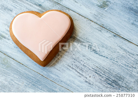 Cookie shaped as heart. Cookie shaped as heart. 25877310