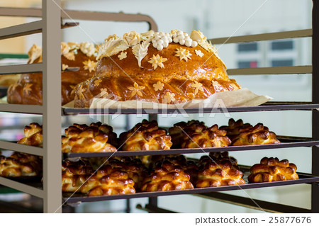 Decorated loaf and buns. Decorated loaf and buns. 25877676
