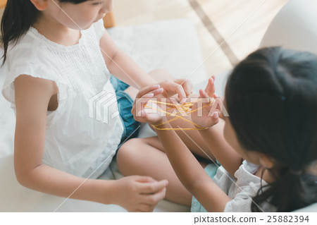 girl, girls, young girl 25882394