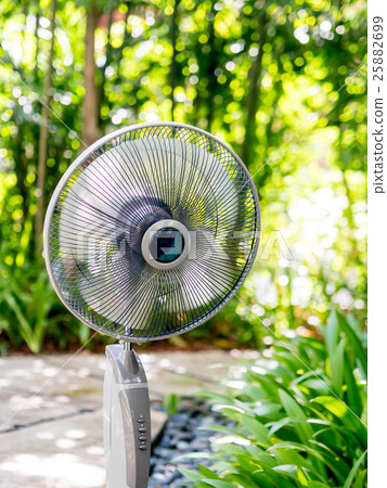 The electric table fan in the garden The electric table fan in the garden 25882699